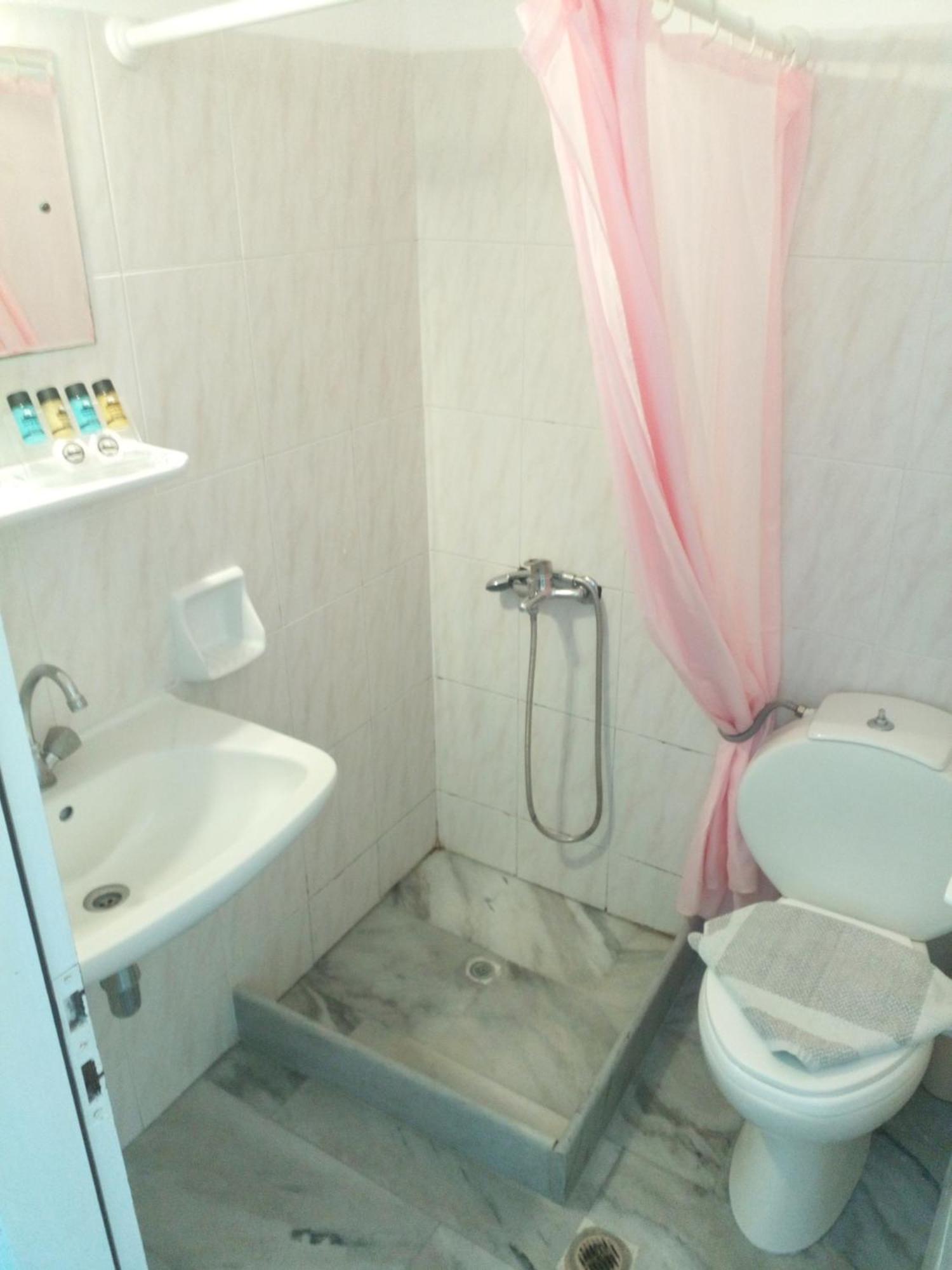 Frangiscos Hostel ปาริเกีย ภายนอก รูปภาพ